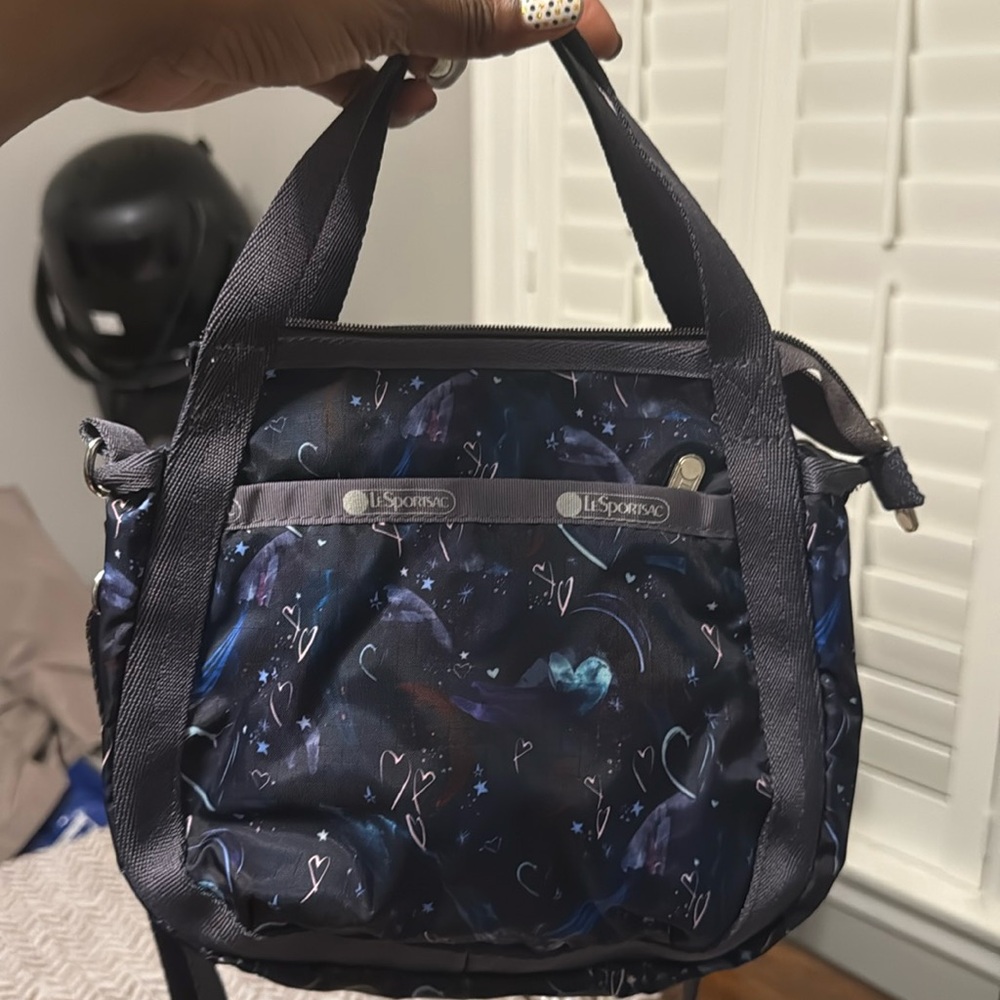 LeSportsac Small Jenni in the print Venus Rising!!✨